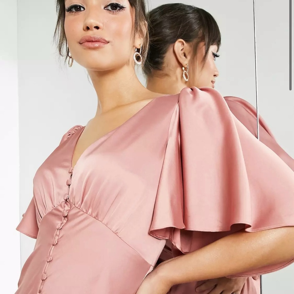 ASOS Bridesmaid satin flutter sleeve maxi dress with button front in dusky rose - Picture 4 of 4